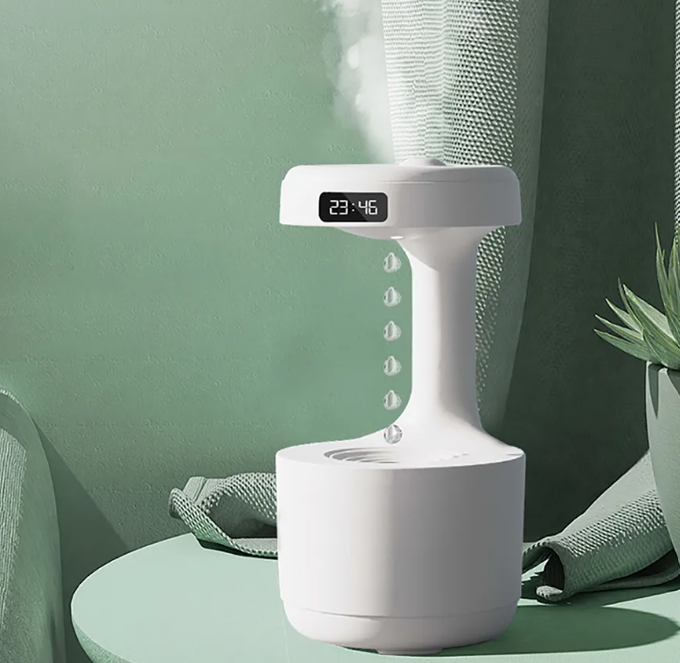 Anti-gravity Clock Humidifier