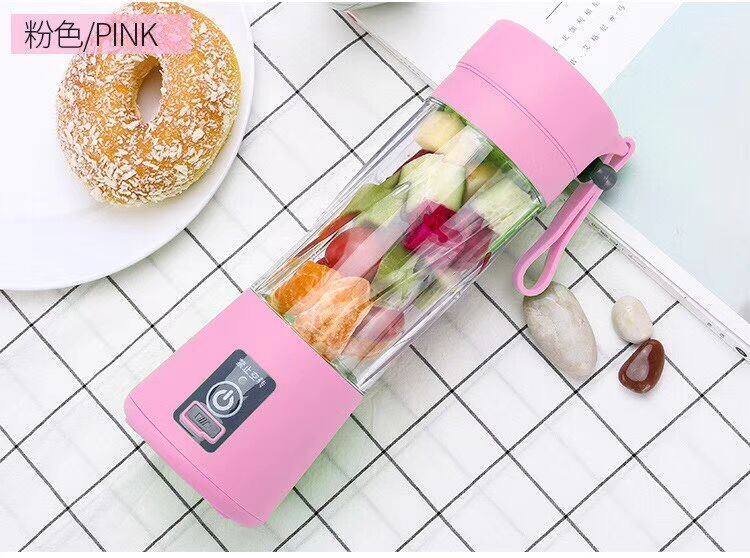 Portable electric fruit juice cup rechargeable mini juice cup multi-function small two-blade blade juicer